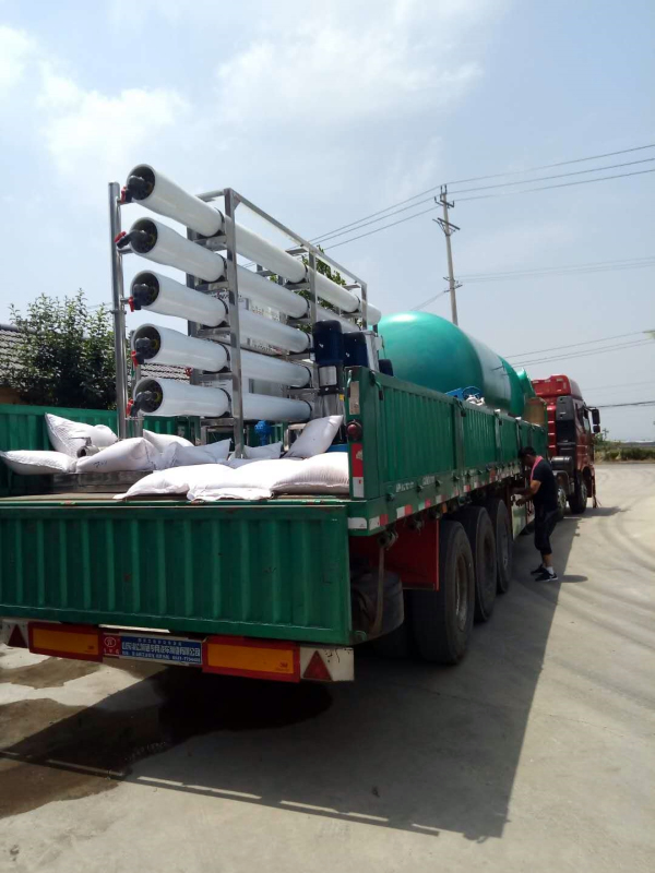 二手20噸單級反滲透裝車