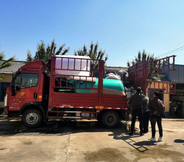 二手30噸軟化水設備裝車