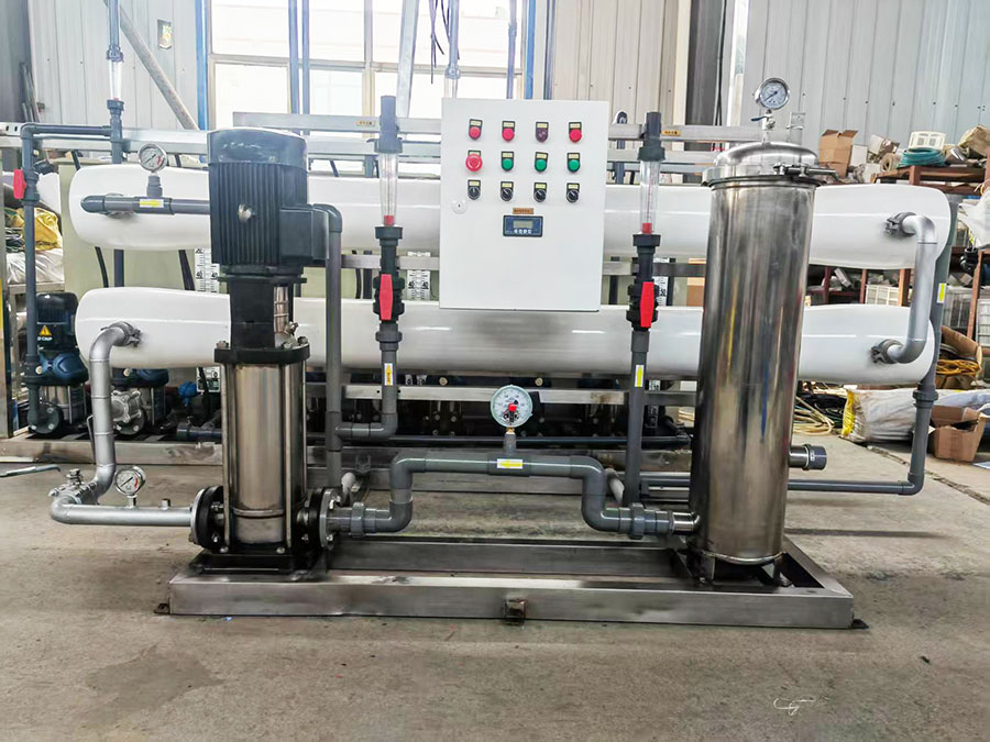 二手凈化水設(shè)備