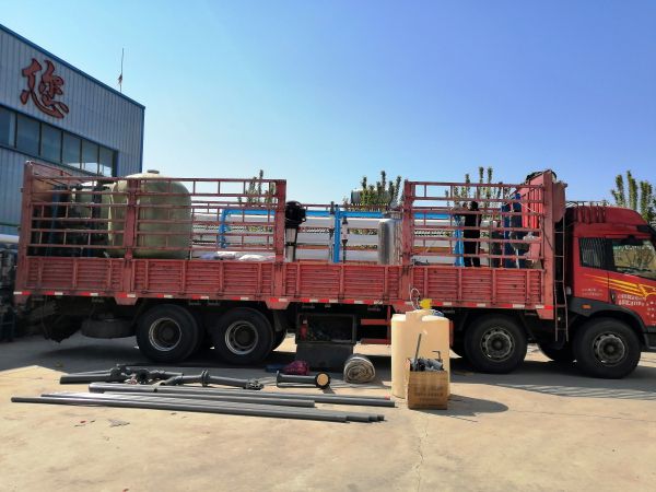 二手20噸單級反滲透設(shè)備裝車