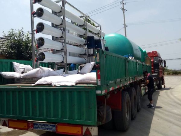 二手20噸單級反滲透裝車