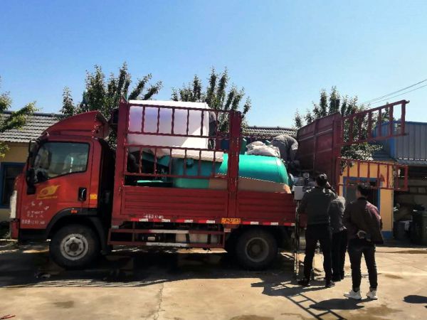 二手30噸軟化水設(shè)備裝車